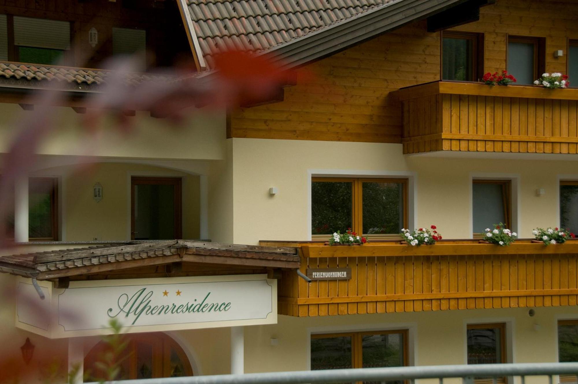 Garni Appartement Alpenresidence Кадипиетра Екстериор снимка