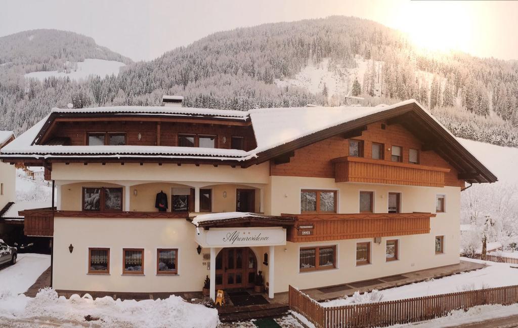Garni Appartement Alpenresidence Кадипиетра Екстериор снимка